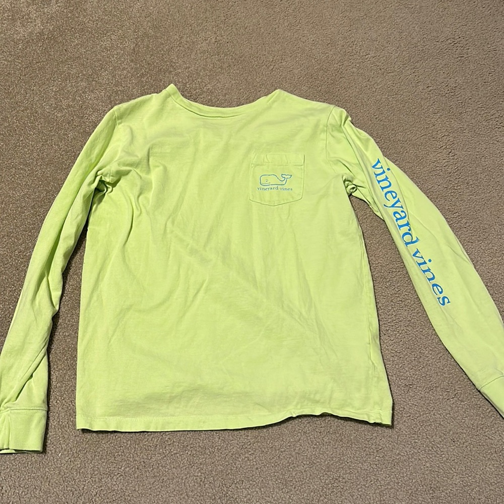 EUC vineyard vines boys medium (12-14)